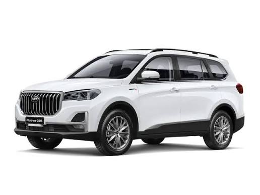 SWM G05 — SUV versátil para 7 pasajeros, ideal para grupos. Auto de renta en Cuba con Rentacaresa.